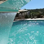 Tourist Farm Pri Andrejevih Bivanje na kmetiji Narin