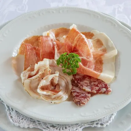 Agroturismo Tourist Farm Pri Andrejevih Narin