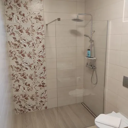 Tourist Farm Pri Andrejevih * Narin