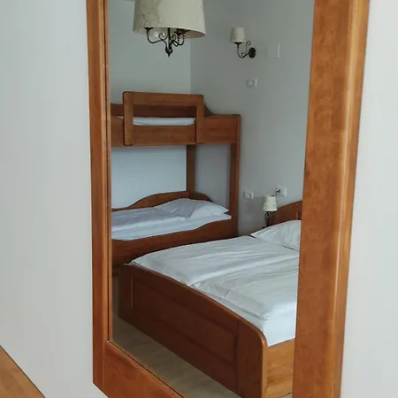 Tourist Farm Pri Andrejevih مزرعة للإقامة Narin