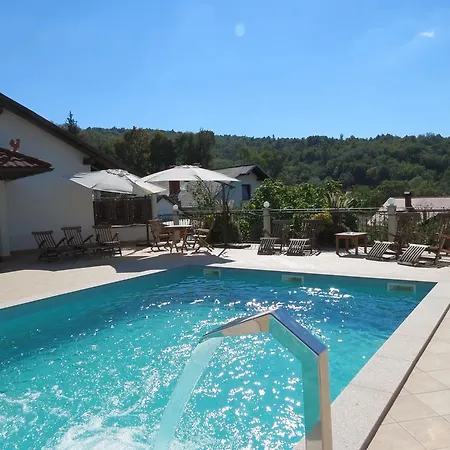 Tourist Farm Pri Andrejevih * Narin