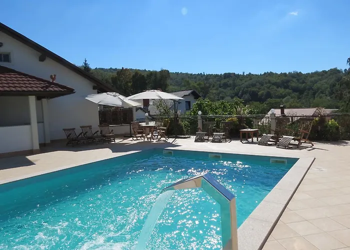 Tourist Farm Pri Andrejevih * Narin